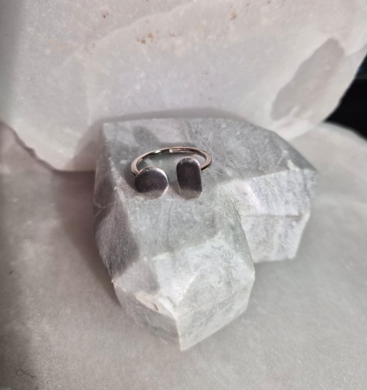 ANILLO PUNTO Y OVALO N°9